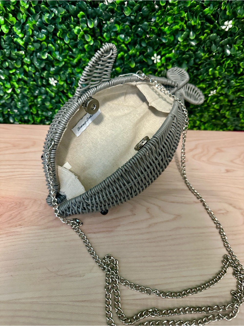 Tommy Bahama Dolphin Woven Crossbody
Bag #12 - Picture 9 of 9